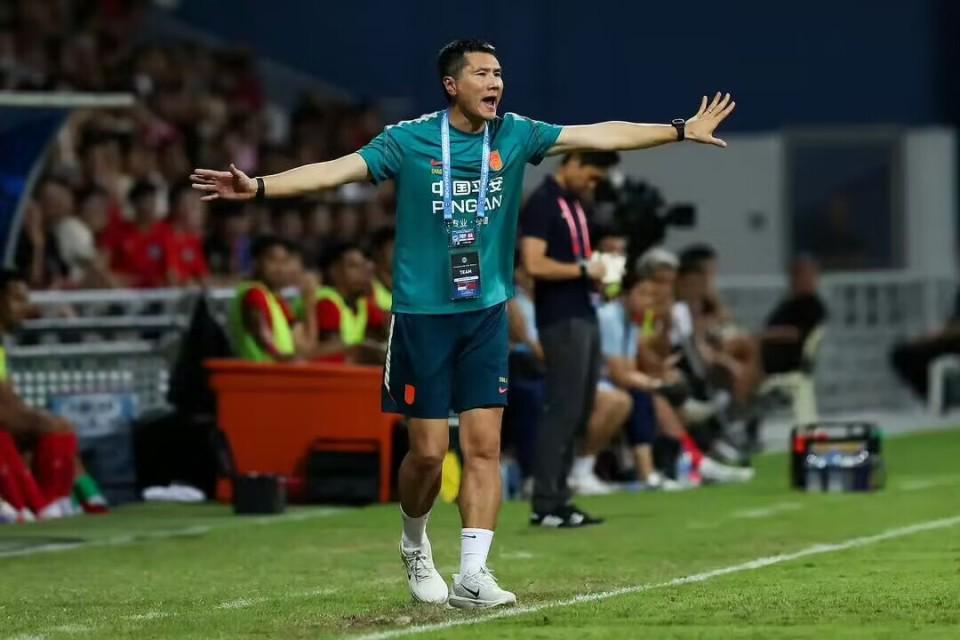 前国脚任航现场看世界杯：这么近那么远，梦想不该停止向前