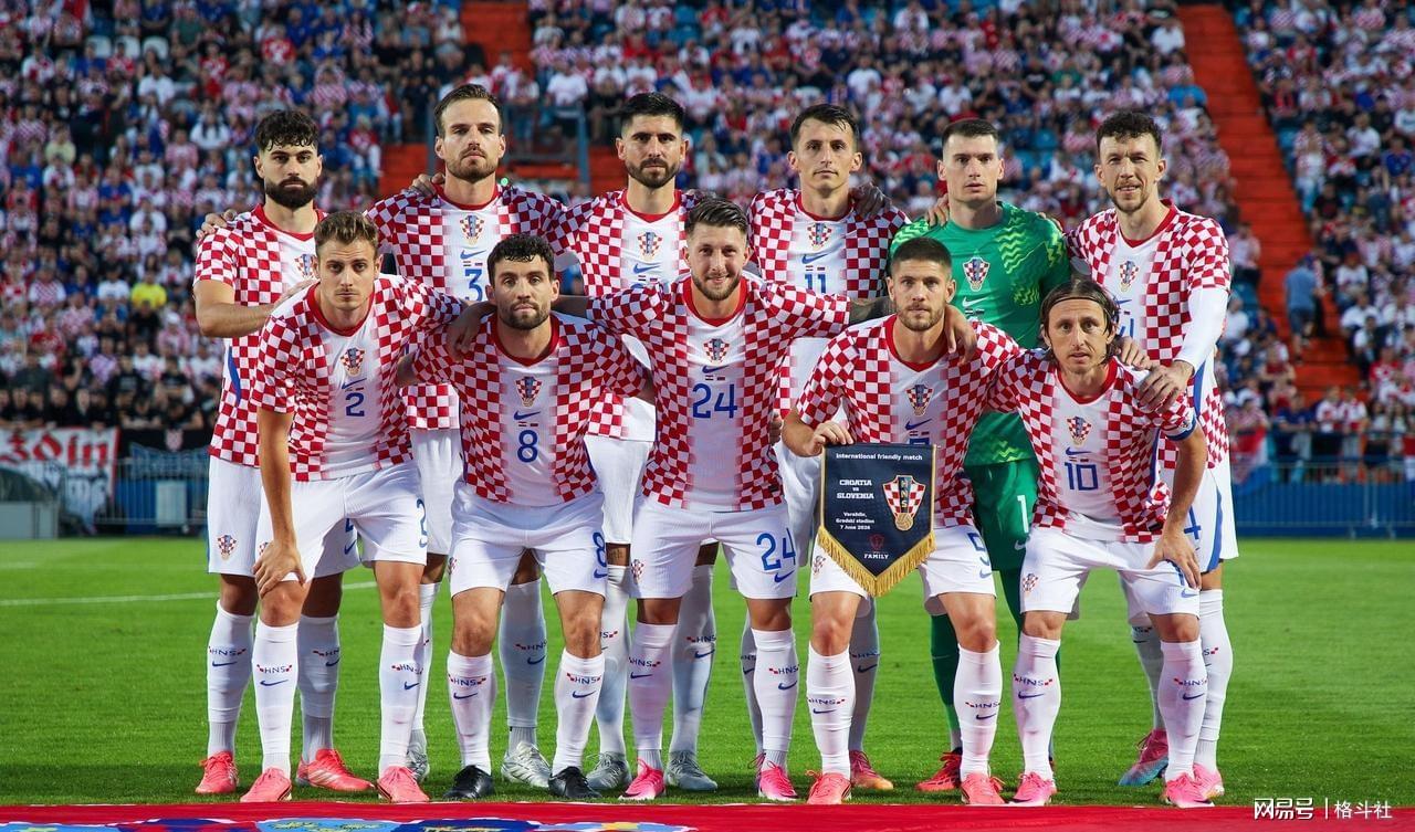 英媒：特朗普将亲手颁发世界杯冠军奖杯，FIFA无异议