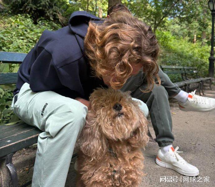 中国篮坛又出现尴尬一幕！女篮球队单节仅1分：还好张子宇没出战？